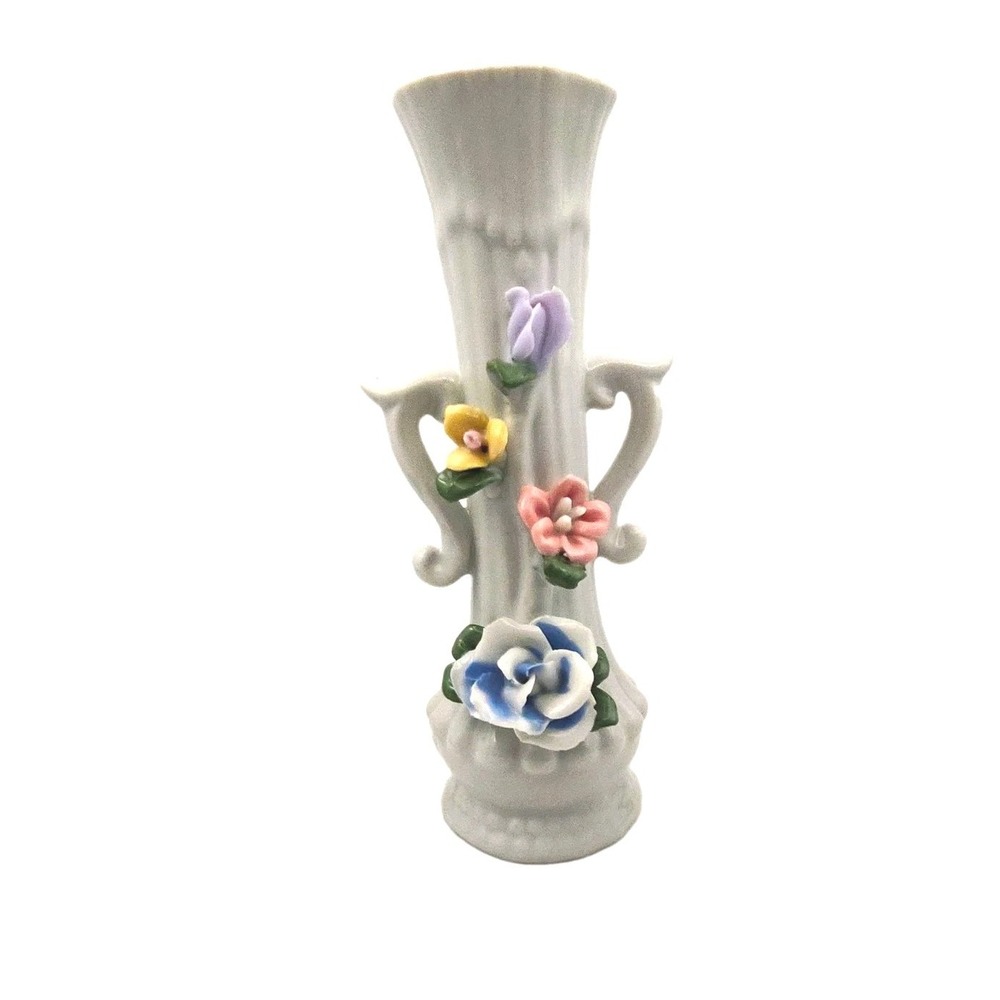 Vintage Capodimonte Style Porcelain Vase Pastel 3D Applied Floral Flower 7.5"